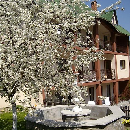 BicfălăuMokus Panzio住宿加早餐旅馆 外观 照片