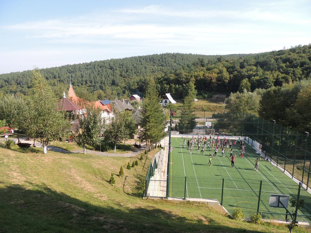 BicfălăuMokus Panzio住宿加早餐旅馆 外观 照片